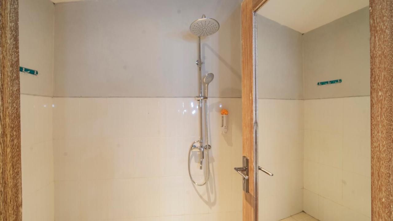Aura Dormitory House Ubud 外观 照片